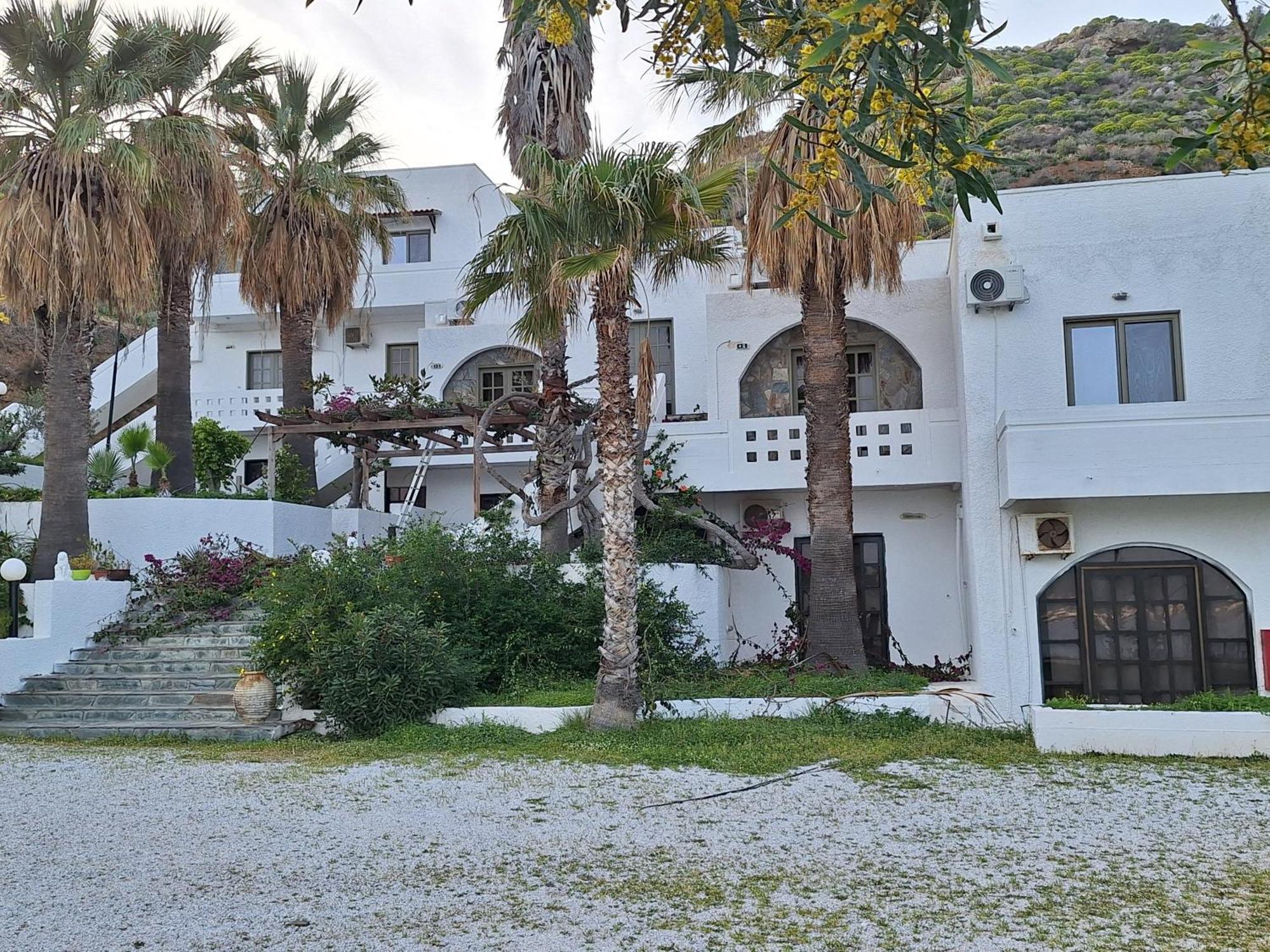 Delfini Apartments Kissamos Luaran gambar